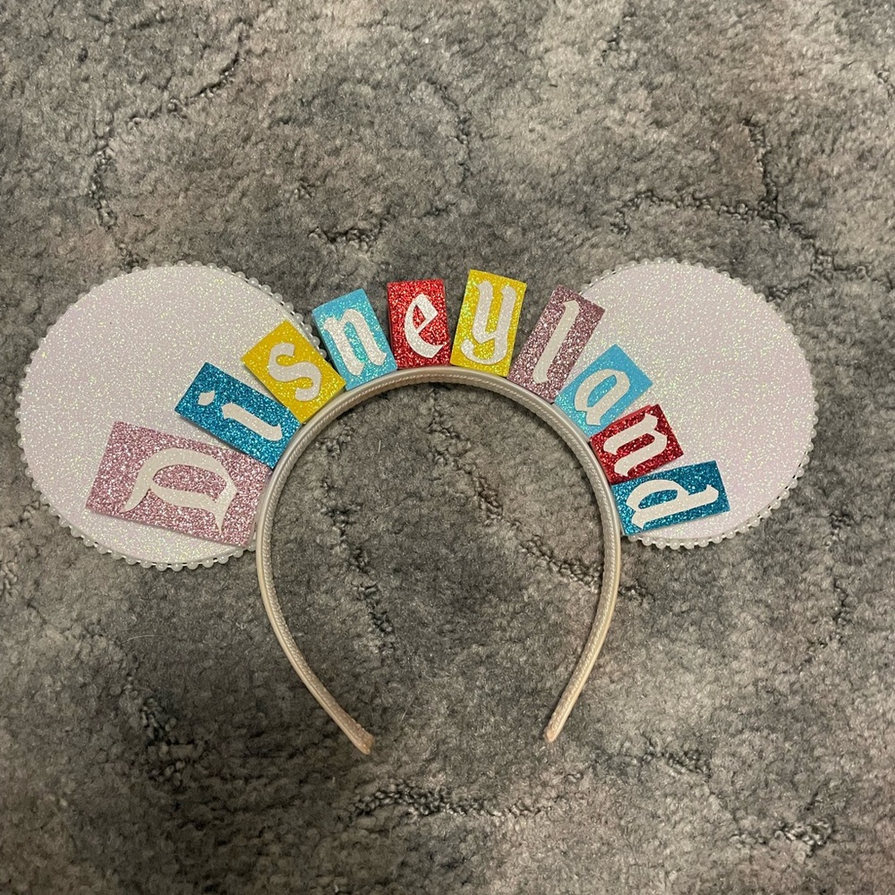 Disneyland mouse ears